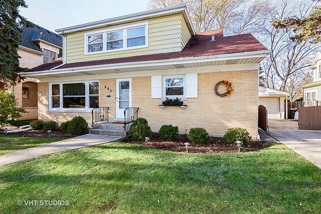 1st image of 202 S Waterman Ave
