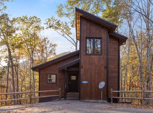 2982 Ginas Way, Sevierville, TN 37862