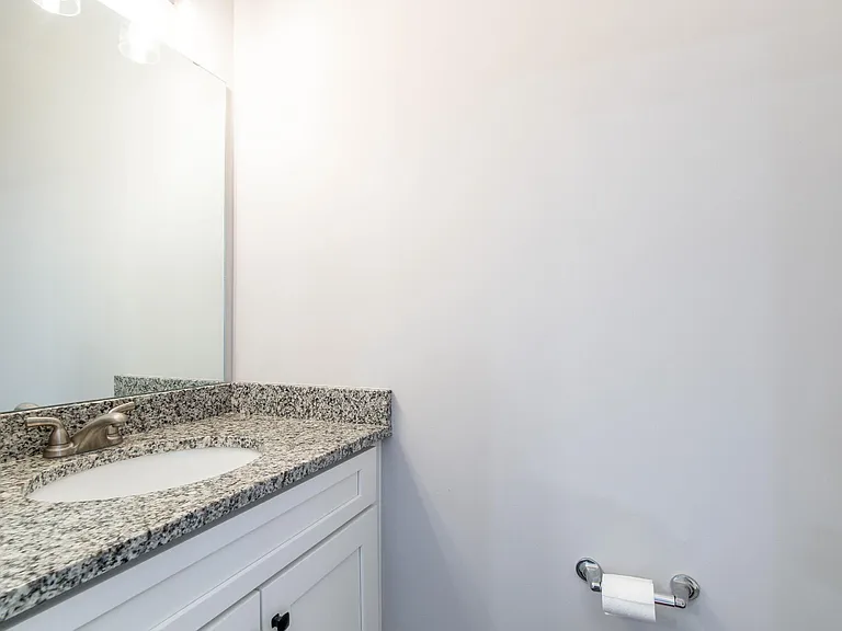 463 Columbus Ave — Photo 28