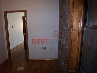 Rented by Best Apartments North Inc