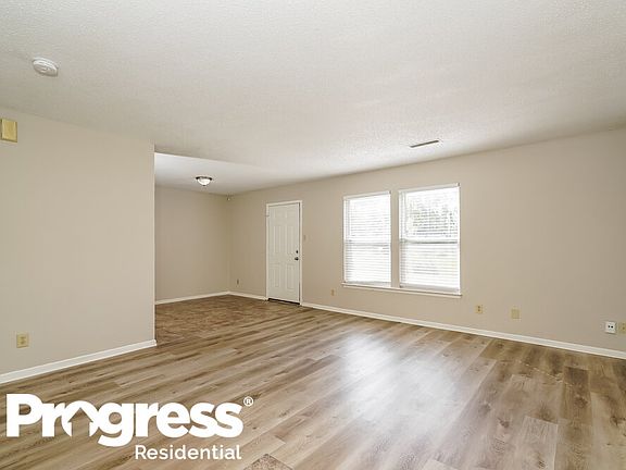4th image of 2839 Redland Ln