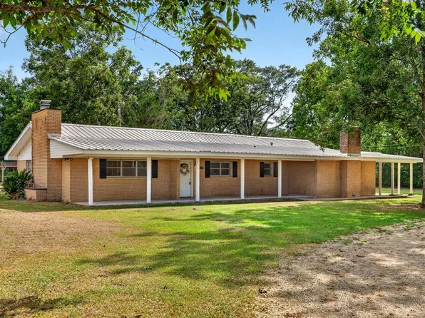 340 W Union Rd, Carriere, MS 39426