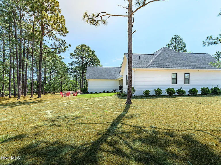 237 Carriage Park Dr — Photo 32