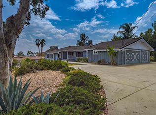 719 Elm Tree Ln, Fallbrook, CA 92028