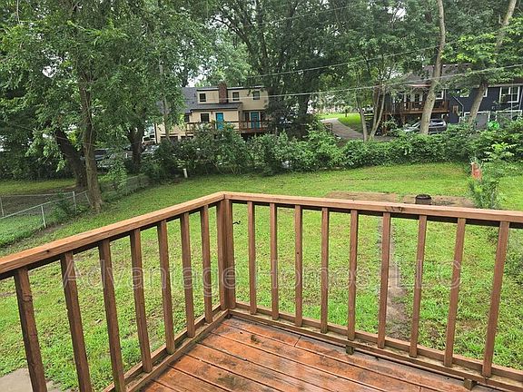 2nd image of 5814 NW Walnut Ct