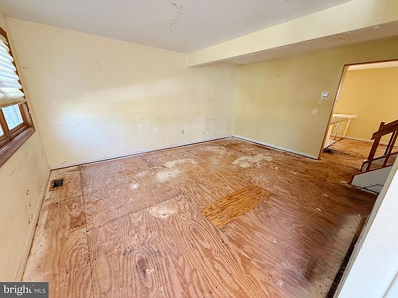 3rd image of 12342 Boncrest Dr