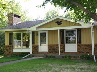 2100 Oak Dr, Eureka, IL