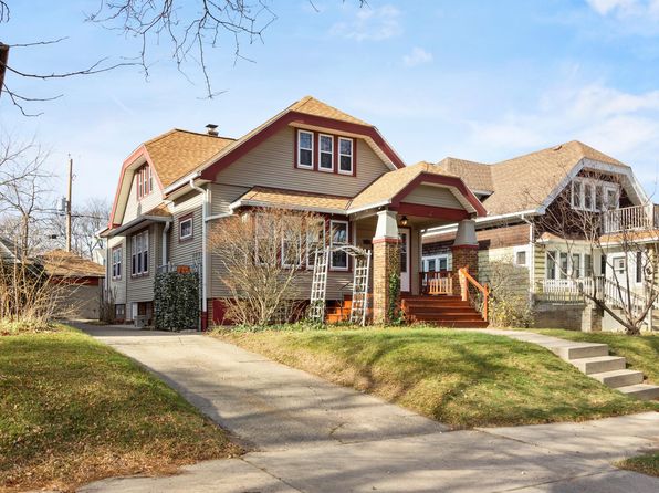 3139 N 48th St Milwaukee Wi 53216 Zillow