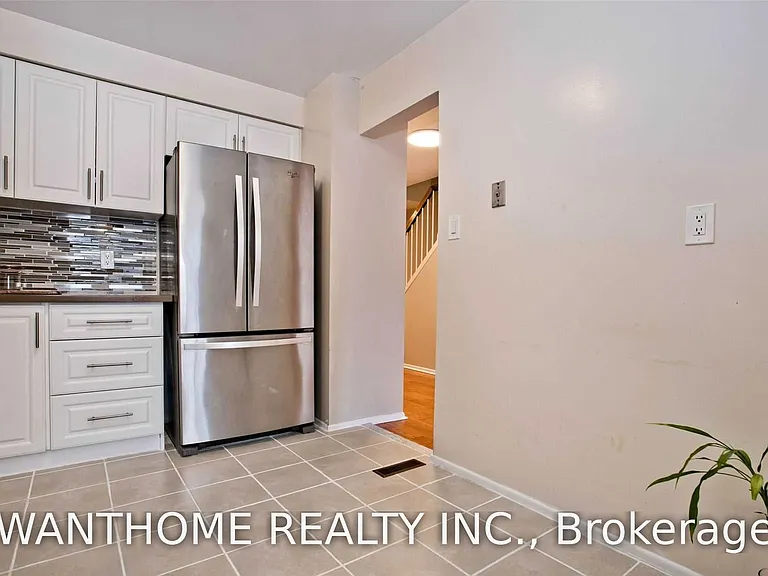 175 Alexmuir Blvd #38 — Photo 9