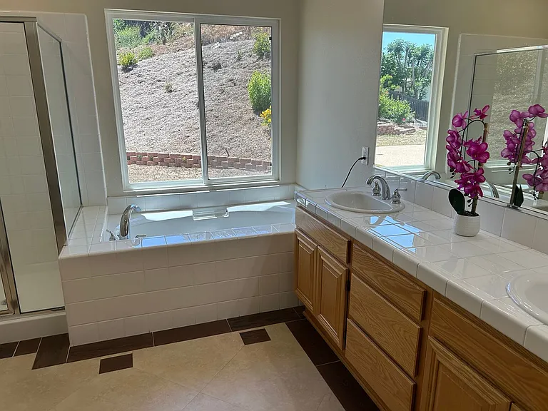 1651 Daybreak Pl — Photo 12