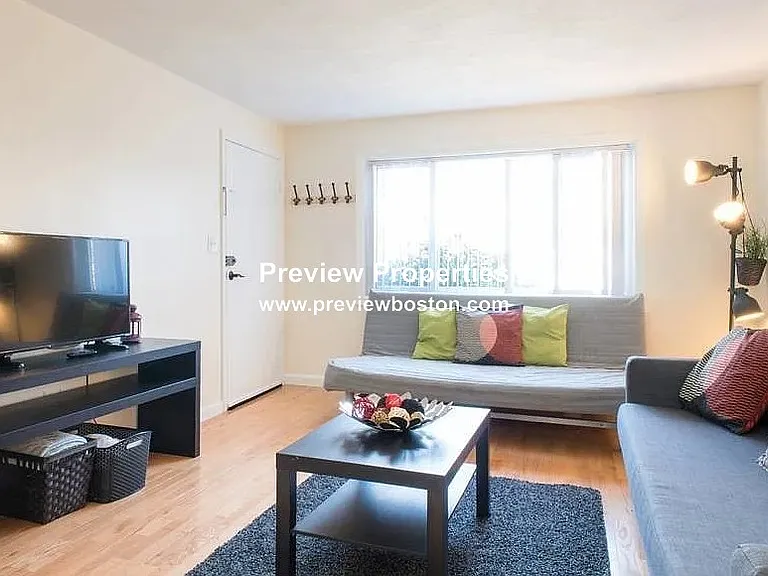 17 Oxford Cir #P — Photo 5