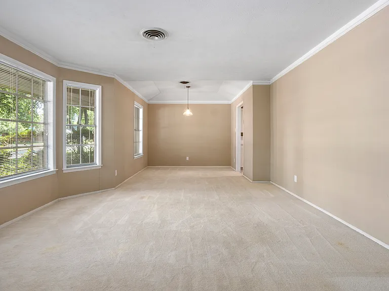 6948 Valhalla Rd — Photo 31