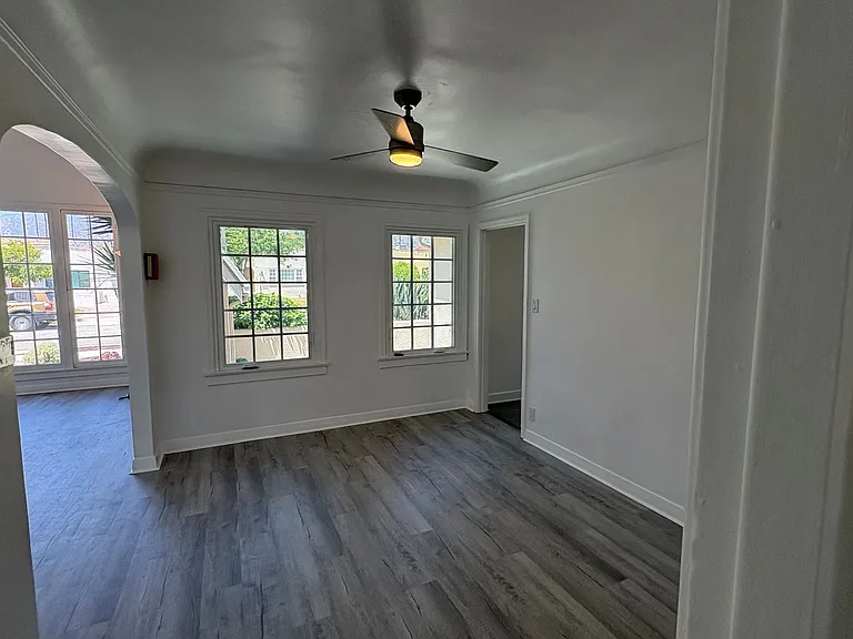 670 Arden Ave — Photo 14