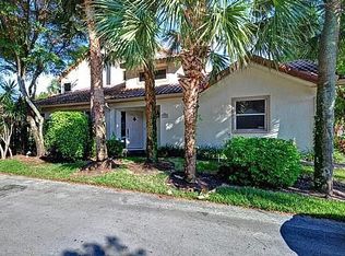 5202 Majorca Club Dr, Boca Raton, FL 33486