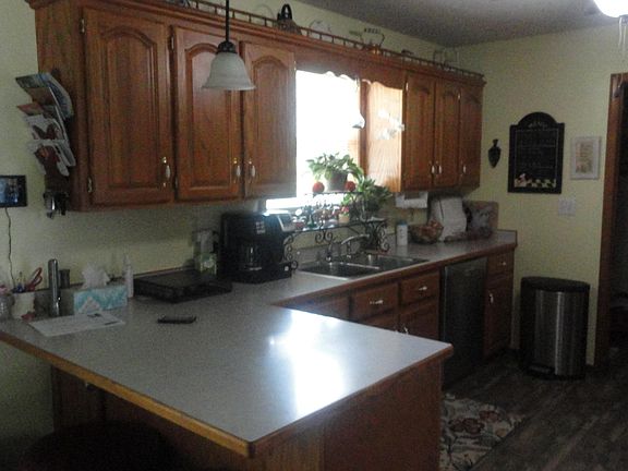 3rd image of 2710 W 24th St