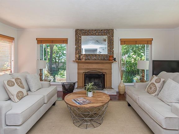 5th image of 1359 Sylvan Ct