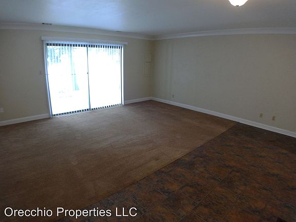 4th image of 4600 Scioto Dr APT B