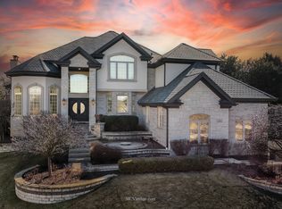 11 Jaymia Ct, Lemont, IL