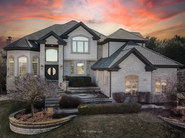 11 Jaymia Ct, Lemont, IL 60439