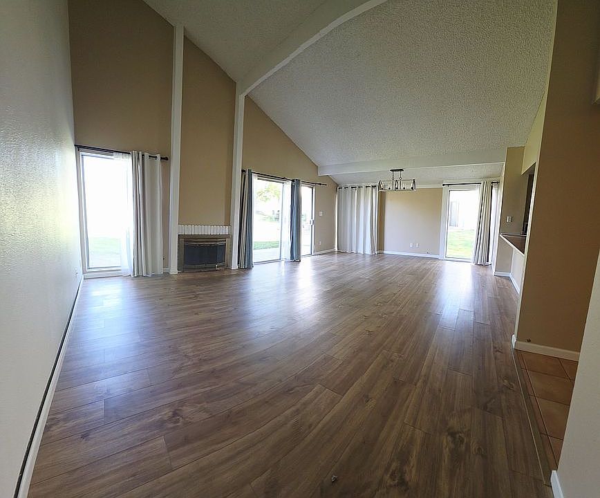 1st image of 29266 Via Frontera Rd