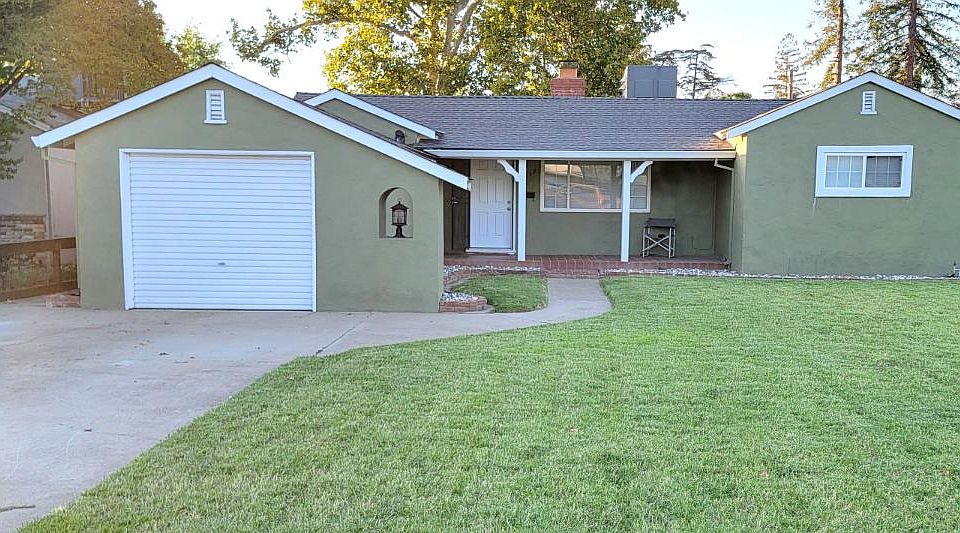 1st image of 2347 Rainbow Ave