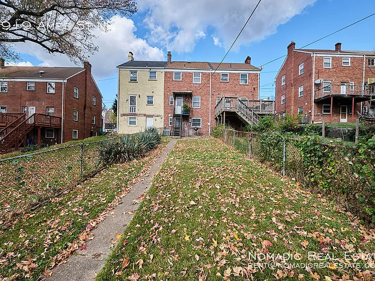 3919 Ames St NE — Photo 30
