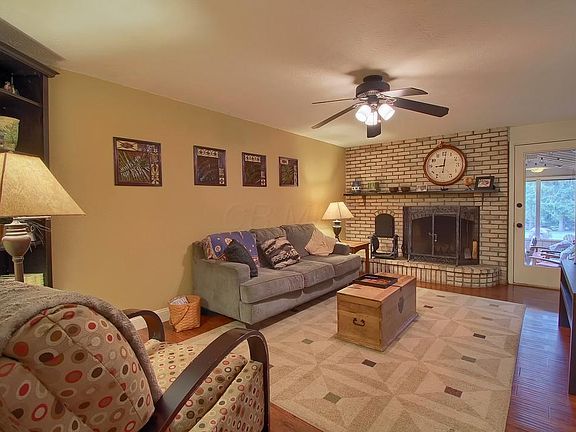 5th image of 104 Hanby Ave