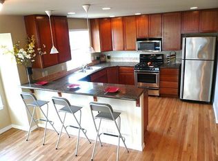 8507 Stone Ave N, Seattle, WA 98103