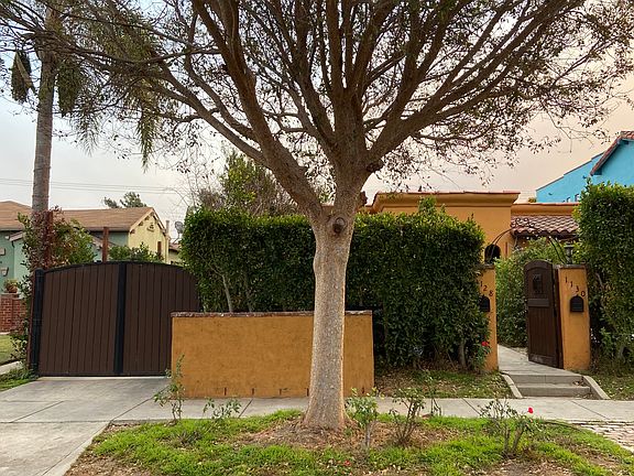 Exterior - Front (1130 on the right)