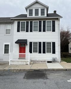 423 Railroad St, Emmaus, PA, 18049