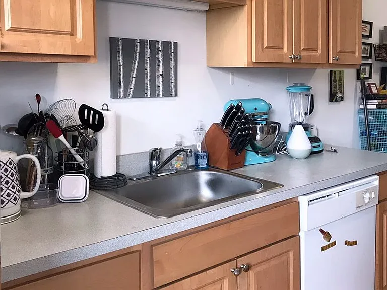 3542 N Racine Ave #3 — Photo 3