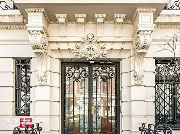 328 W 108th St, New York, NY 10025