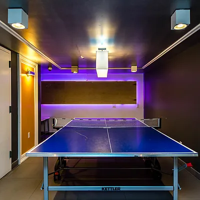 Rented by Nooklyn NYC LLC | media 76