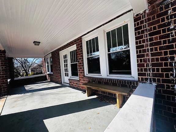 2nd image of 1208 W Whitner St