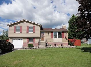 122 Crofton Dr, Buffalo, NY 14224