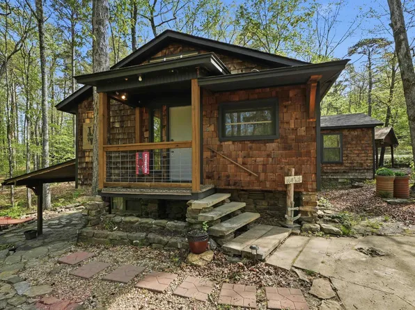 99 Roxie Ln, Greers Ferry, AR 72067