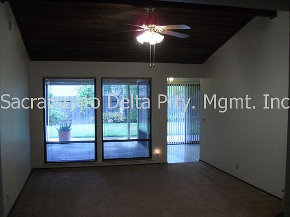 4th image of 8645 Gaines Ave