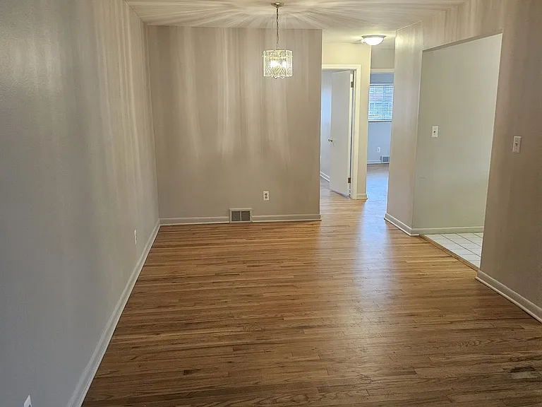 413 N Eton St #1-208-107 — Photo 26