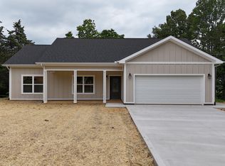 553 Sequoyah Dr, Morristown, TN 37813