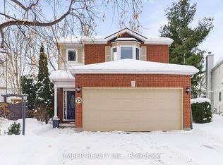 75 Armagh Way, Ottawa, ON K2J 4C1
