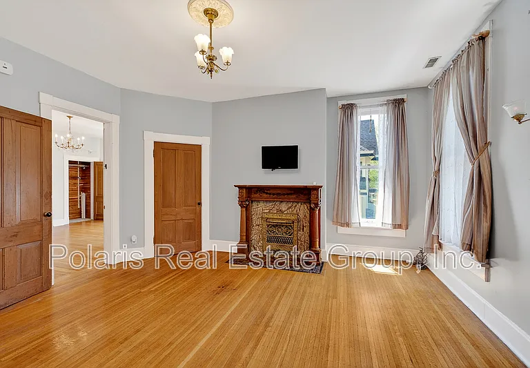1507 Broadway St — Photo 26