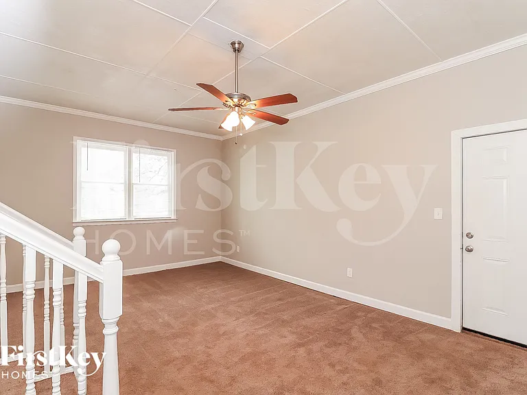 5531 Concord Cir — Photo 4