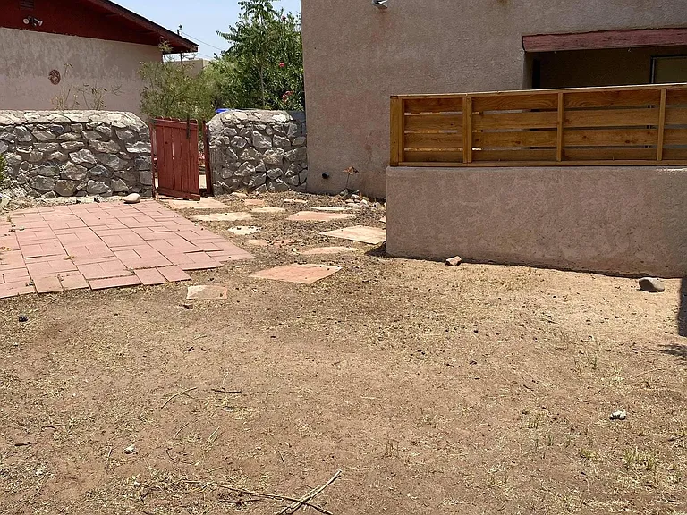 1280 La Fonda Dr — Photo 6