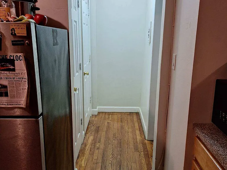 42 Park Ave #27 — Photo 5