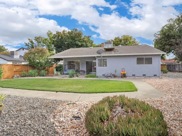 561 Parkridge Drive, Vacaville, CA 95688