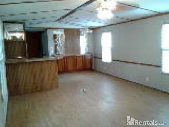 5th image of 2713 Jr Dr