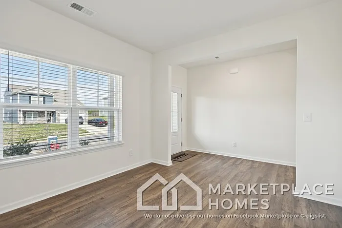 2962 Berna Way — Photo 6