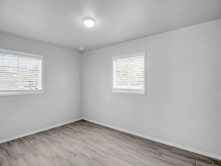 8420 Mount Ranier Dr — Photo 5