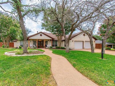 1909 Grand Cyn, Lampasas, TX, 76550