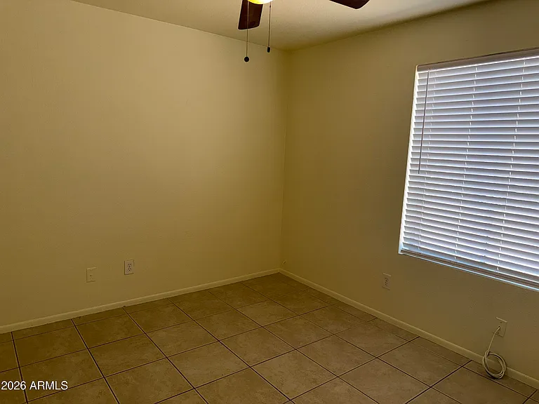 4731 W Paradise Ln — Photo 10